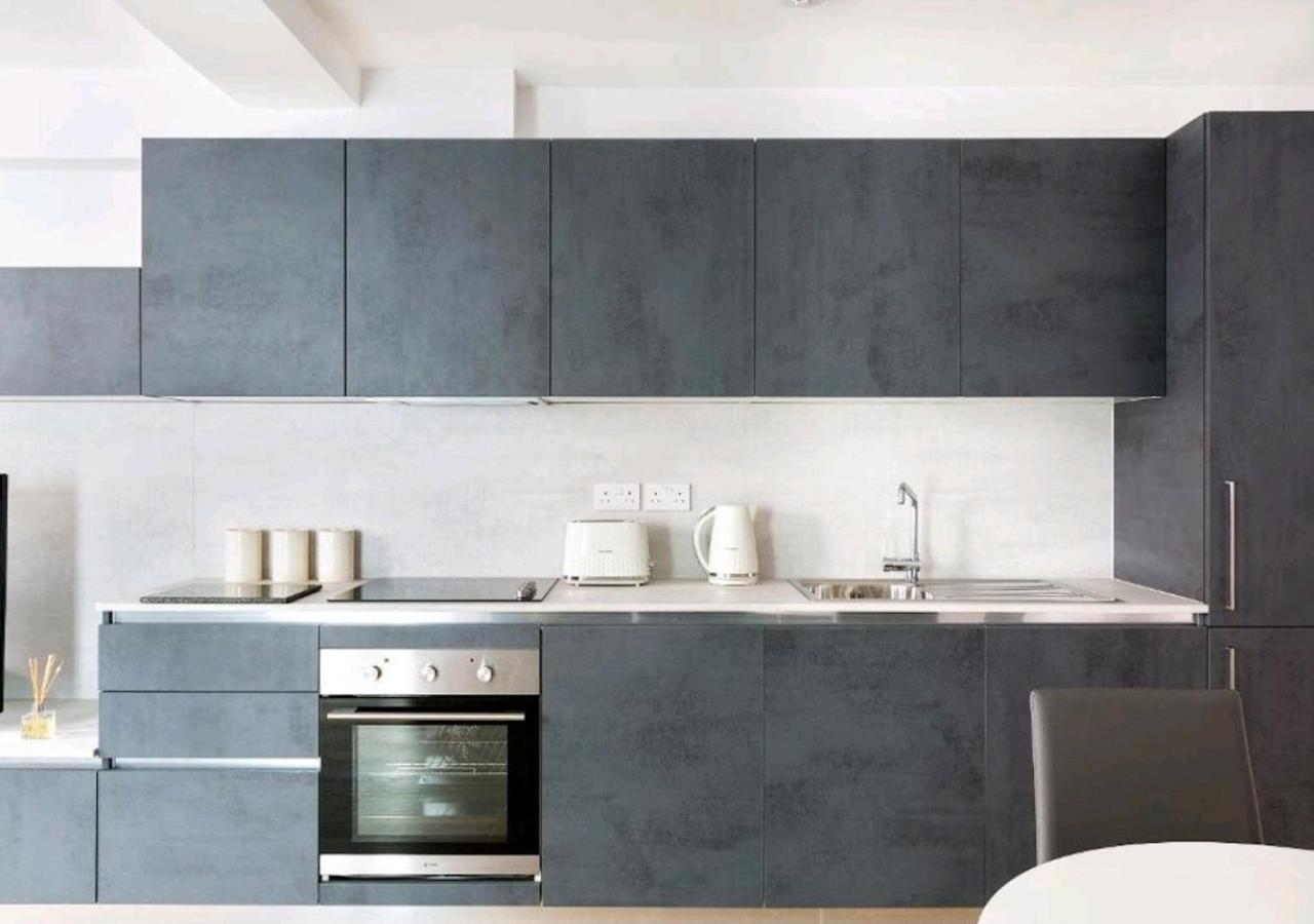 Luxury Central London North Apartment Exterior photo